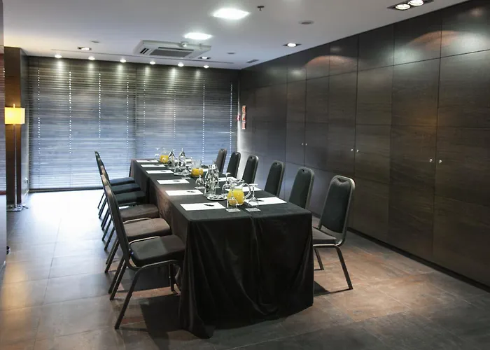 泽尼特巴塞罗那酒店 4*