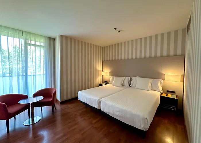 泽尼特巴塞罗那酒店 酒店 4*