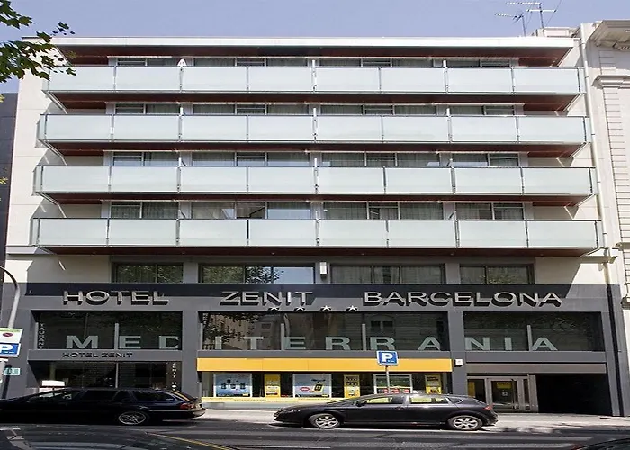 泽尼特巴塞罗那酒店 酒店