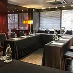 ゼニット ホテル 4*