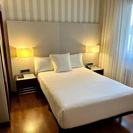Hotel Zenit 4*
